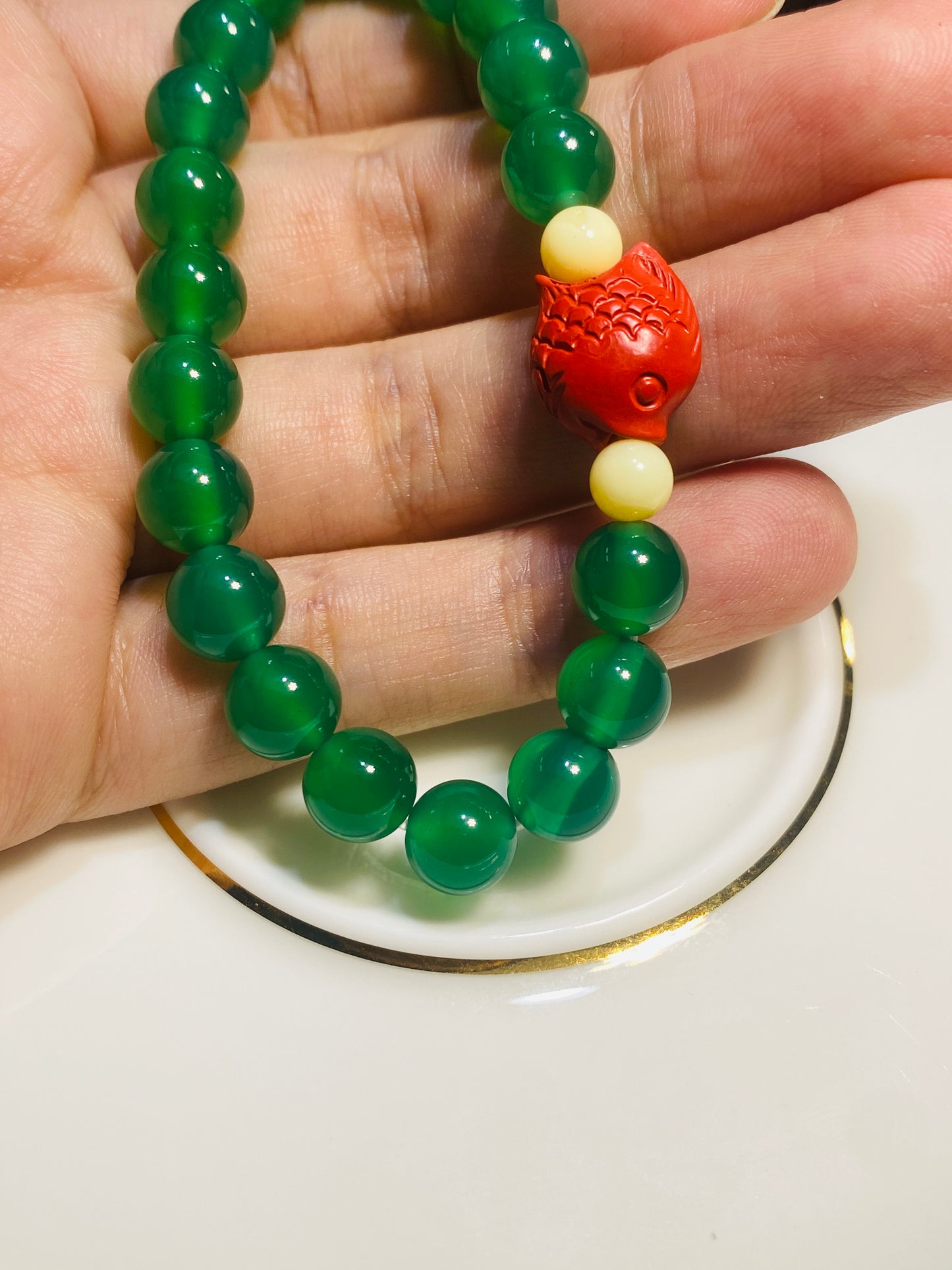 8mm Green Agate with Cinnabar Fish Pattern Bracelet
