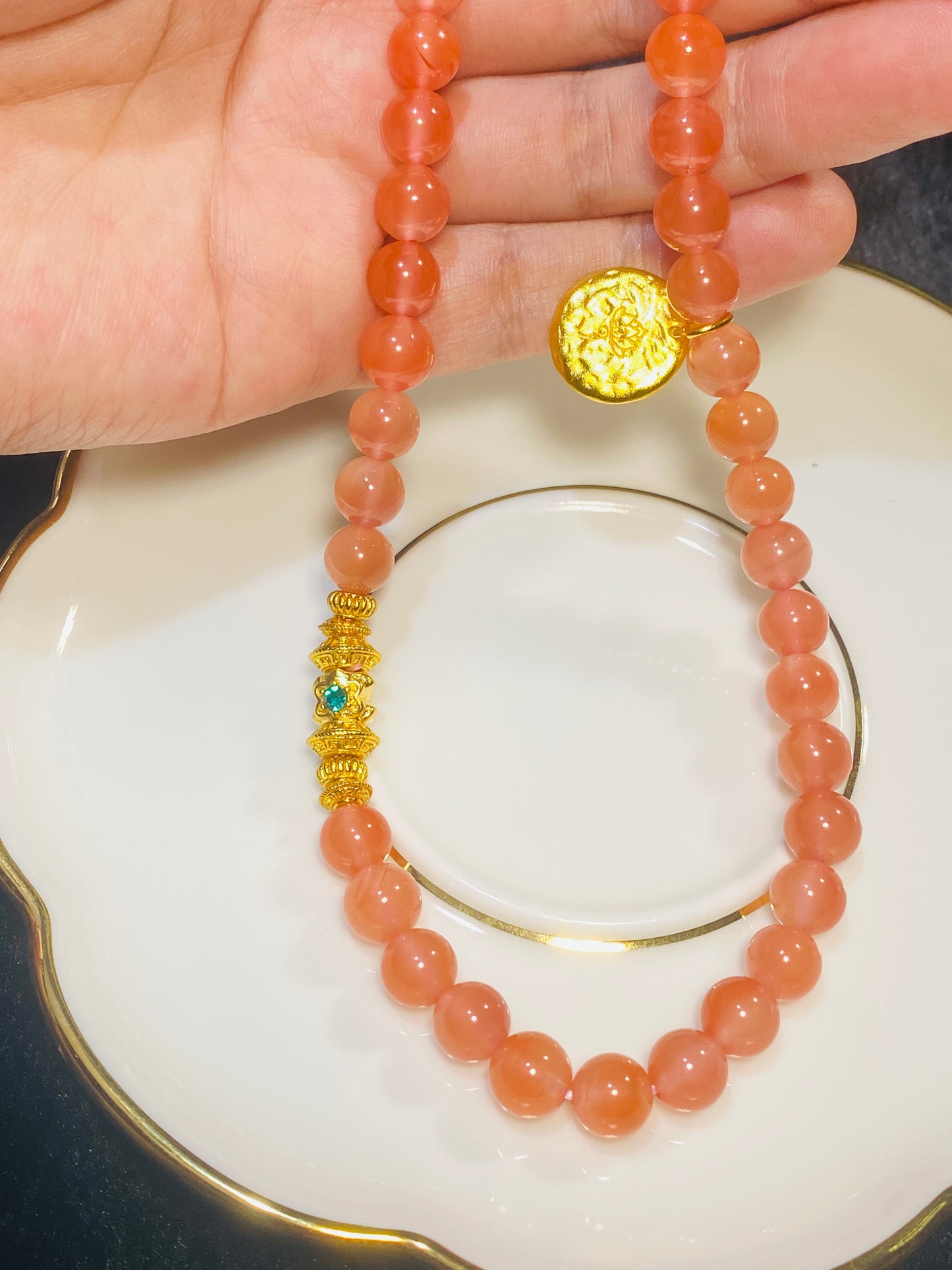 8mm Nanhong Bracelet With Gold-plated Silver Accessories Can Be Worn As A Necklace Or Bracelet