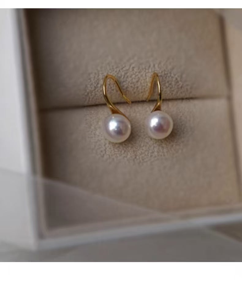 Pearl Earrings Sold In Combination