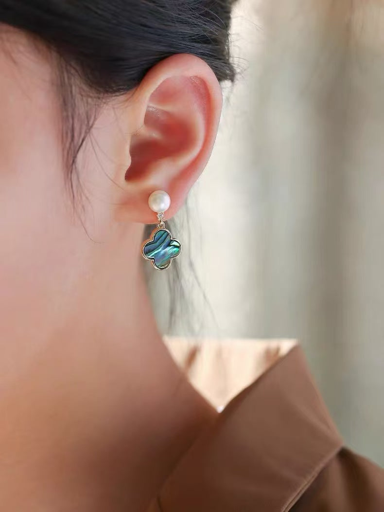 Pearl Earrings Sold In Combination