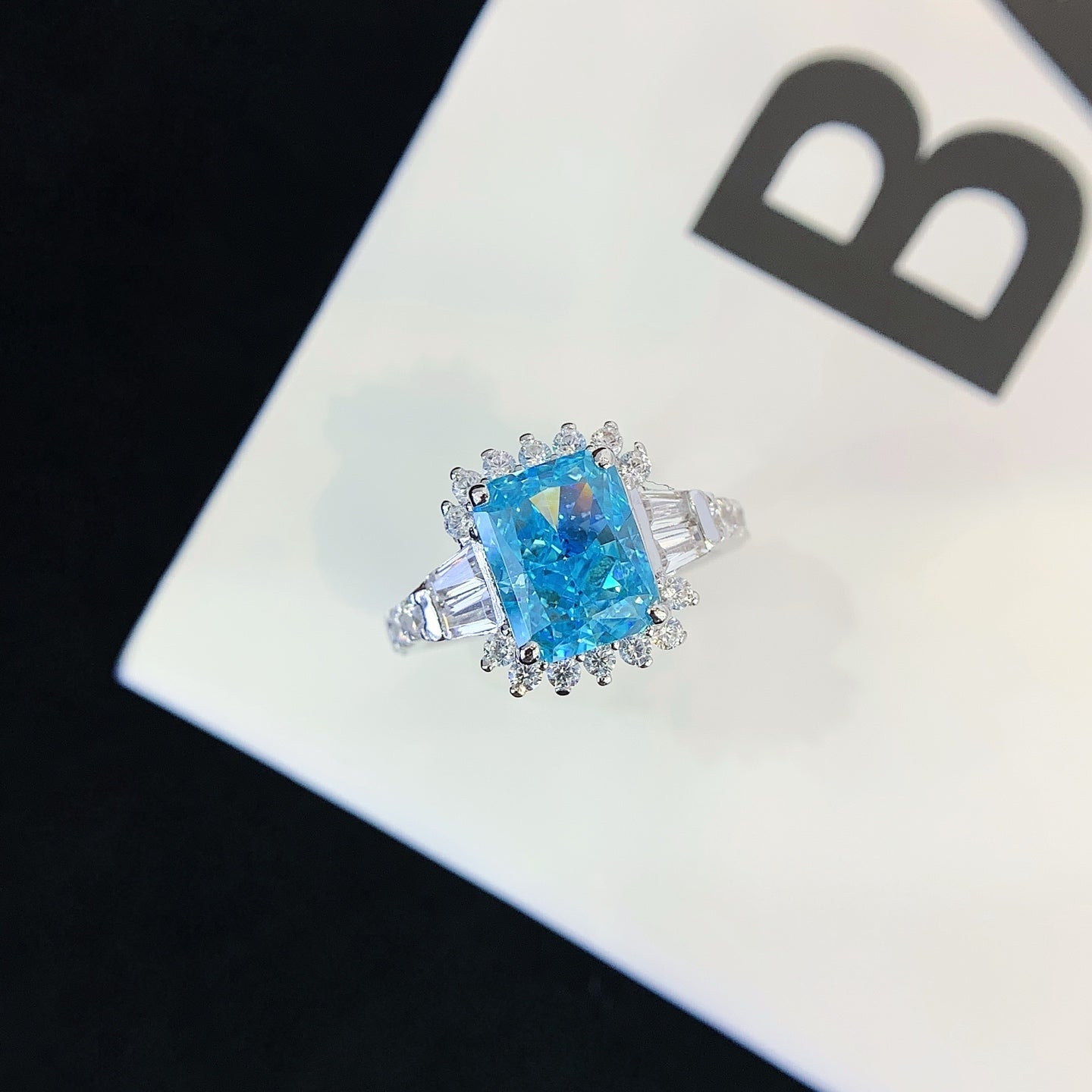 S925 Silver Inlaid Blue Square Cultured Gemstone Ring