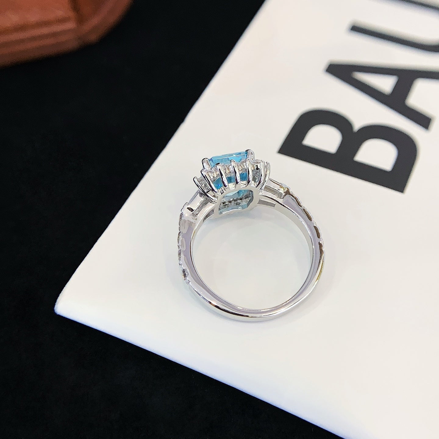 S925 Silver Inlaid Blue Square Cultured Gemstone Ring