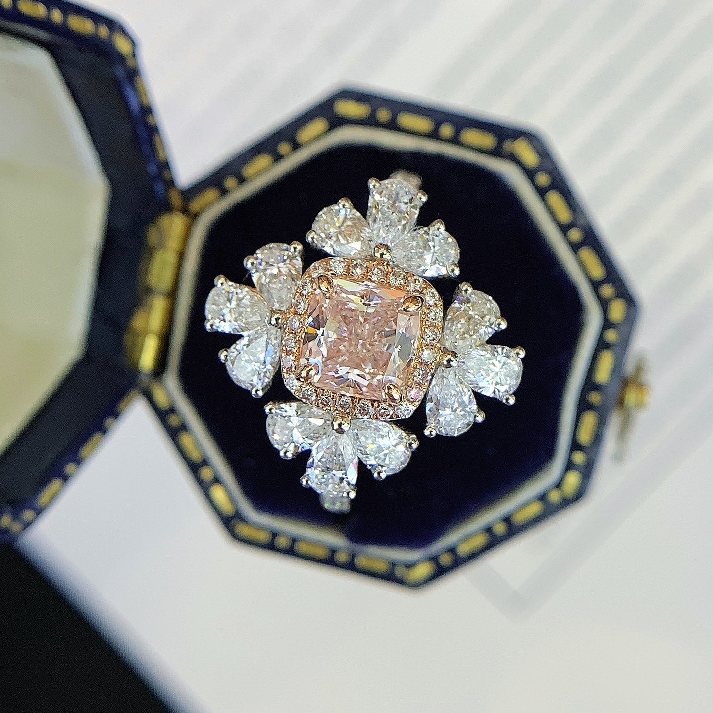 18K Gold Cultured Pink Diamond Snowflake Shape Ring