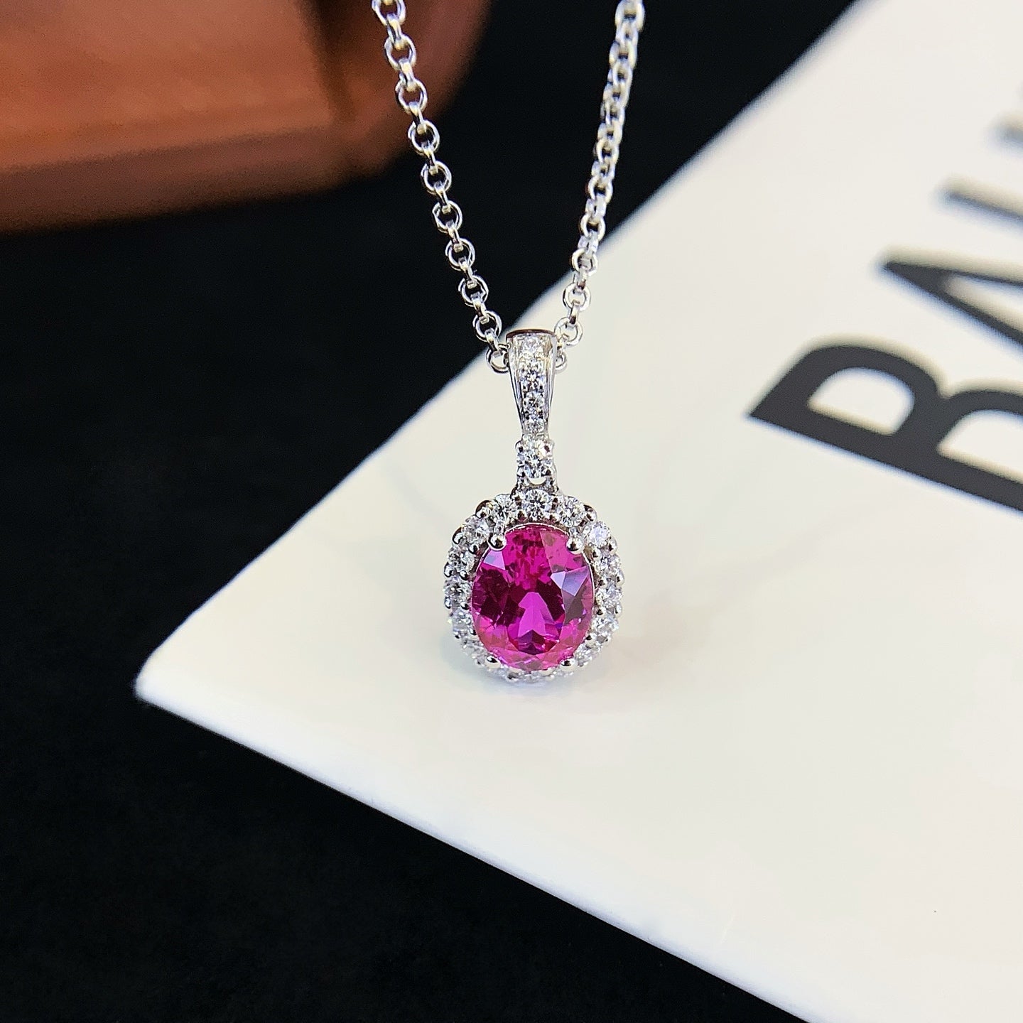 1.7 CT 18k Gold Ruby And Moissanite Pendant Necklace