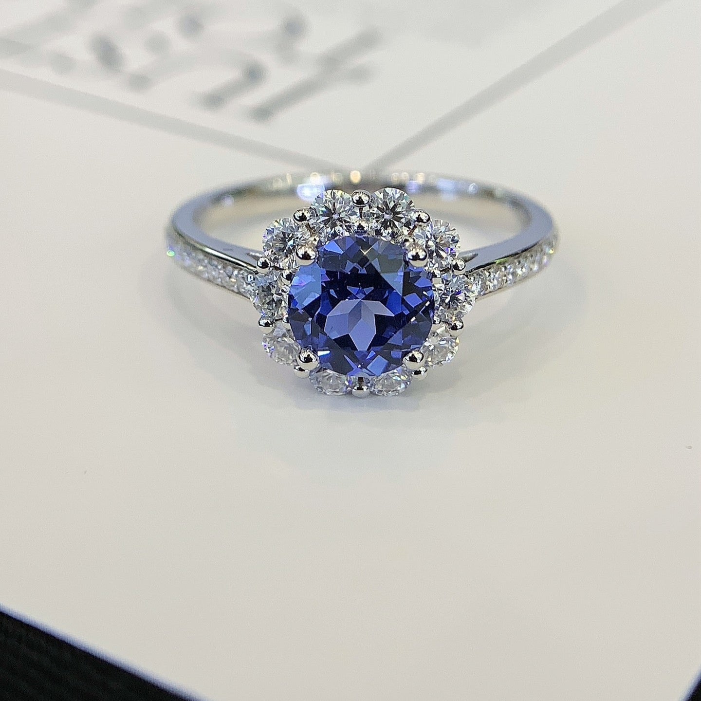 1.3 Carat Cultured Sapphire 18K Gold Ring
