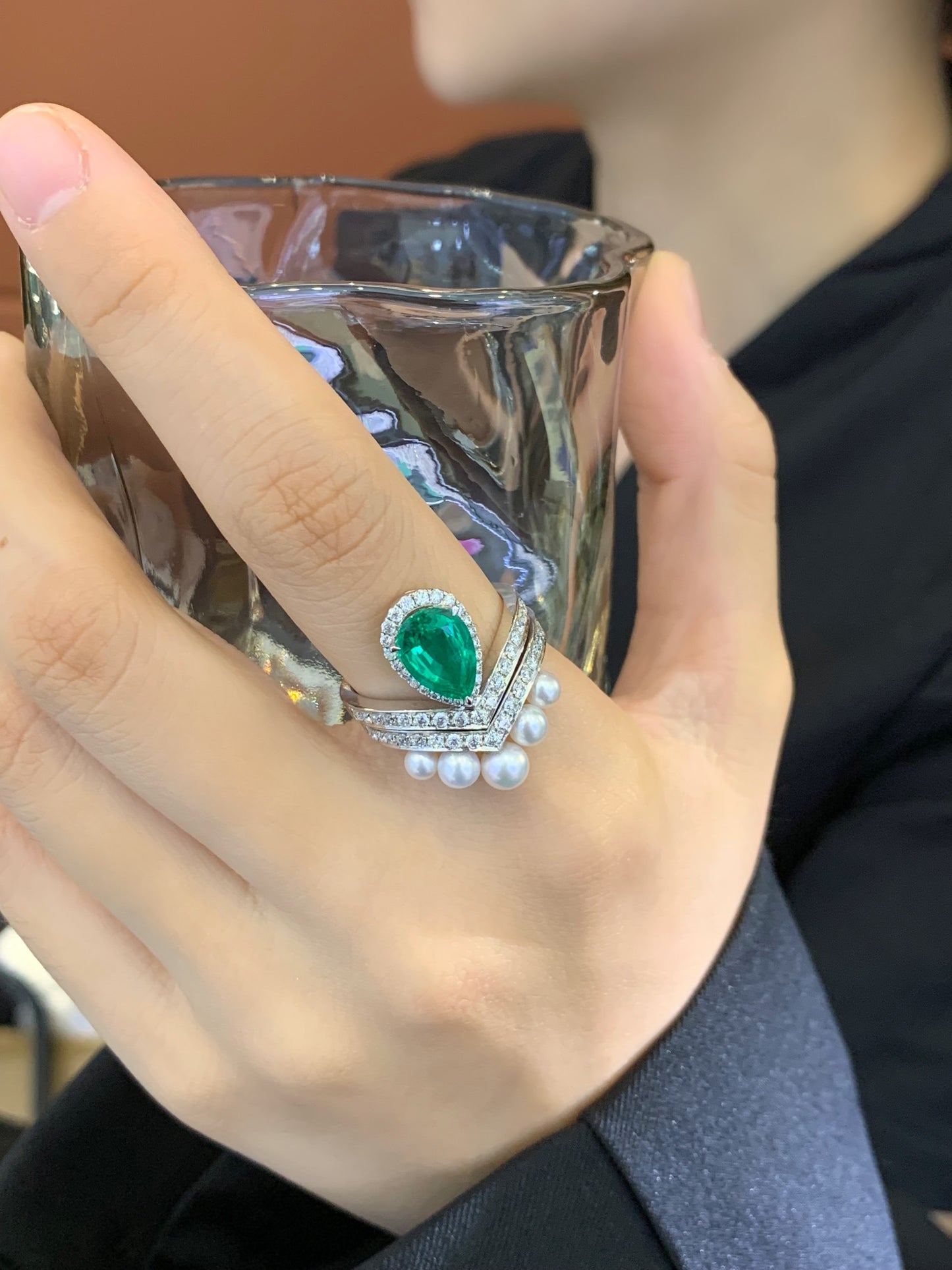 18K 2 Carat Cultured Emerald Ring