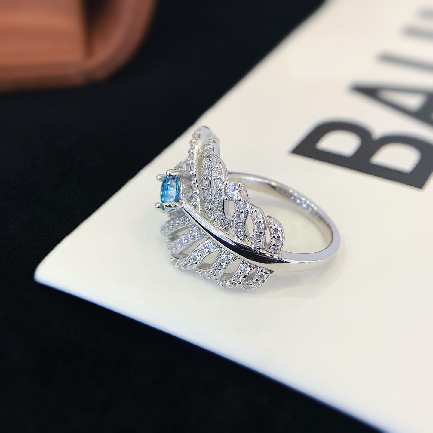 S925 Silver Feather Shaped Ring With Colored Gemstones