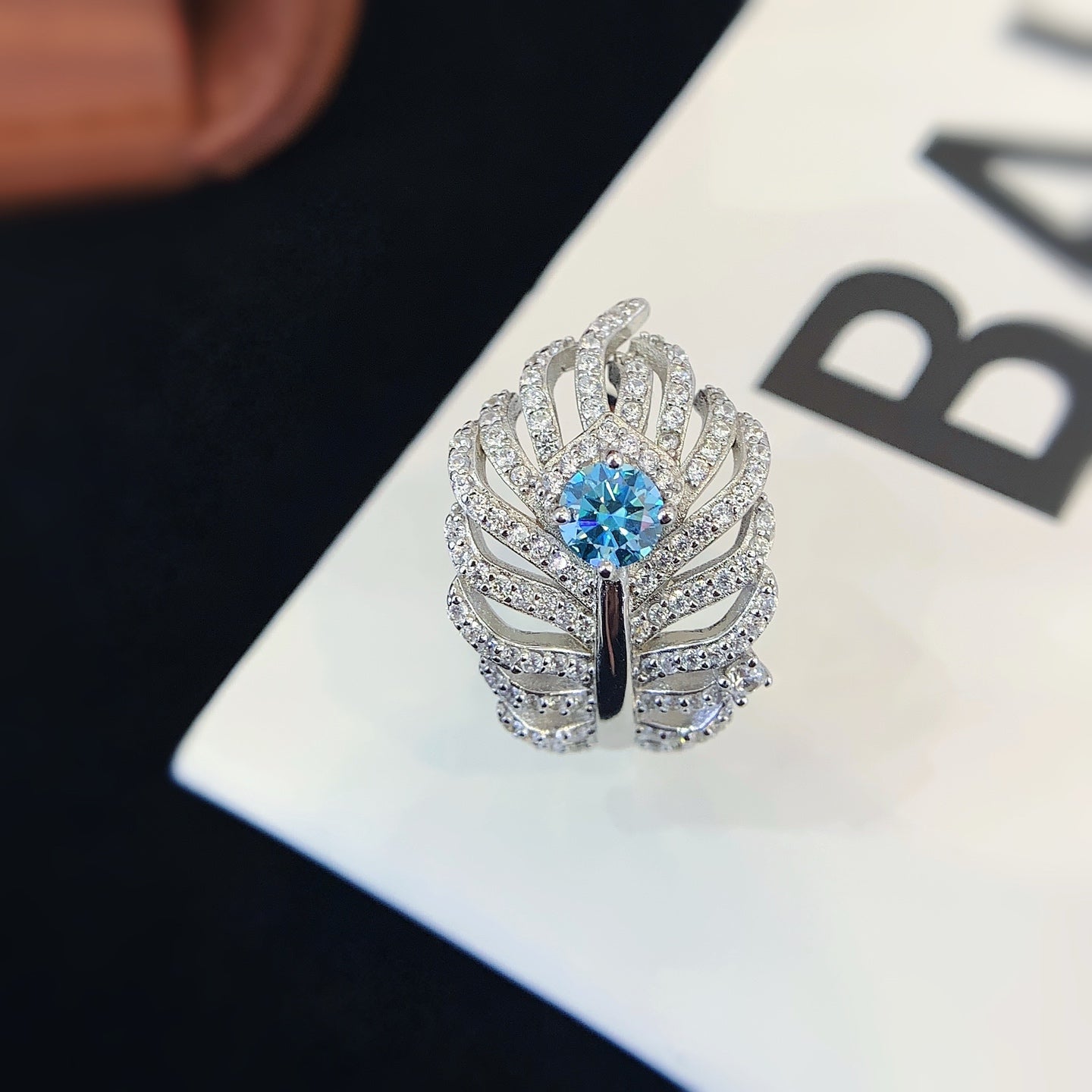 S925 Silver Feather Shaped Ring With Colored Gemstones