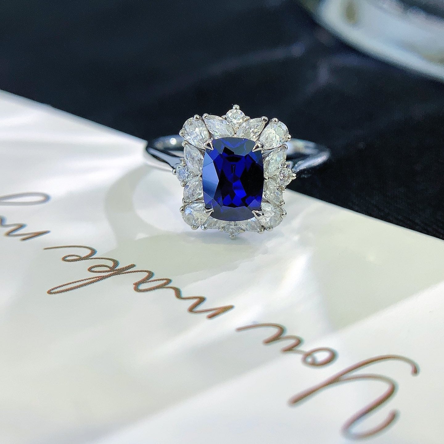 18K Gold Cultured Sapphire Ring