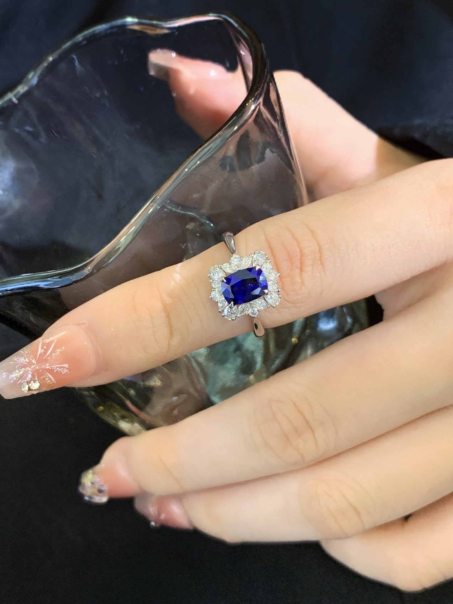 18K Gold Cultured Sapphire Ring