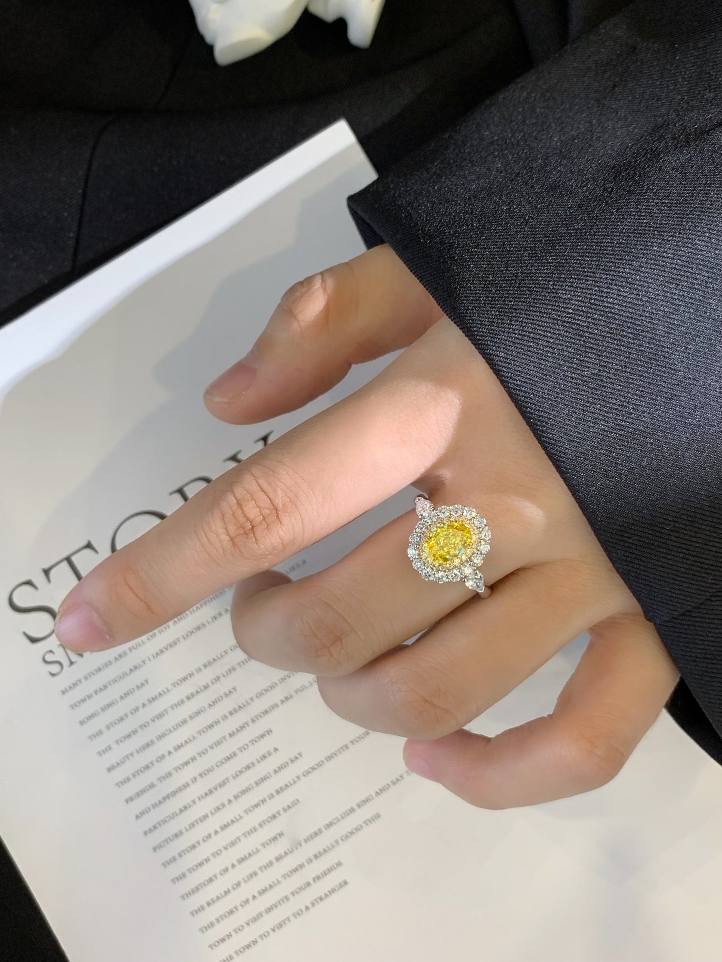 18K Gold Cultured Diamond Ring