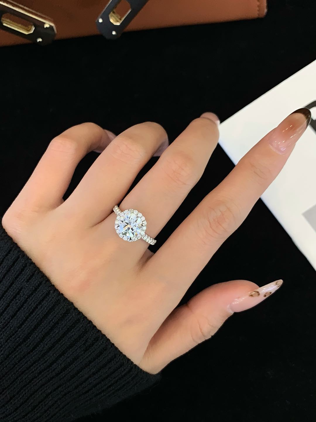 18K Gold Moissanite Ring