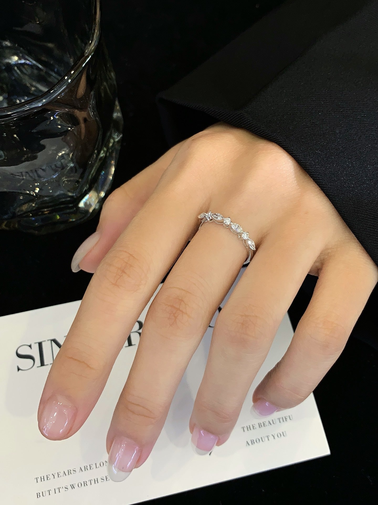 18K gold cultured diamond special-shaped ring