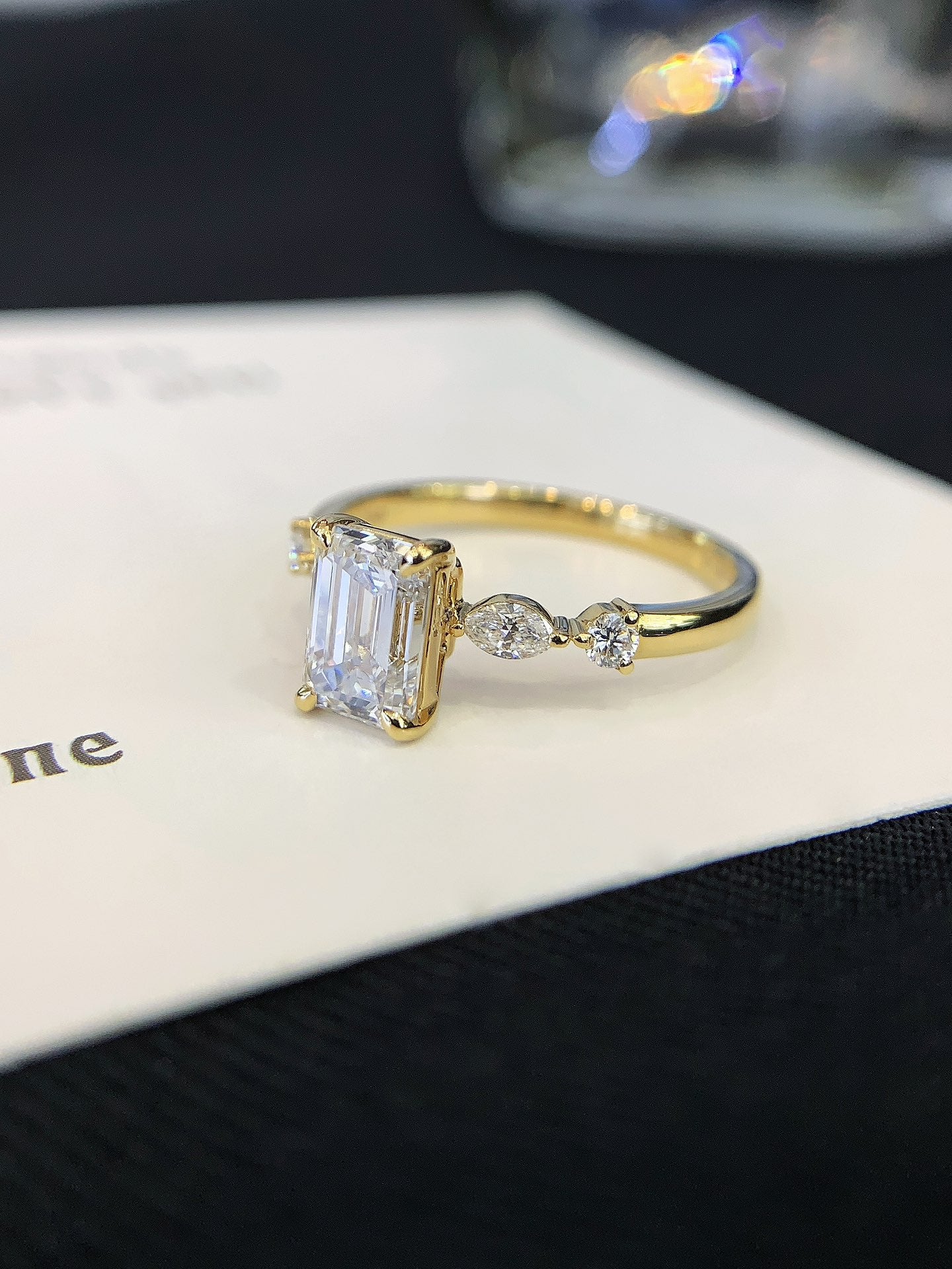 18K Gold Cultured Diamond Ring