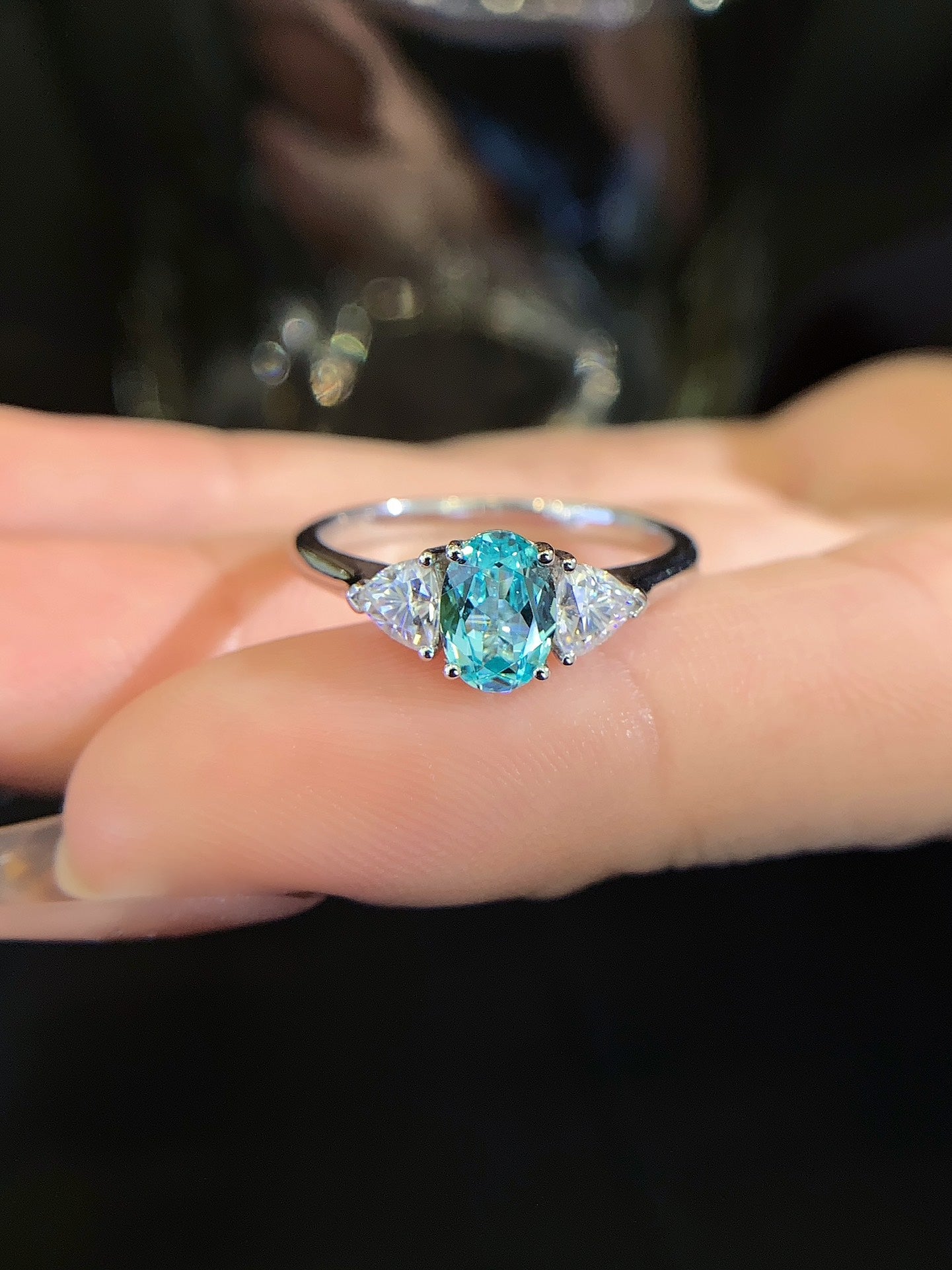 18k gold cultured paraiba ring