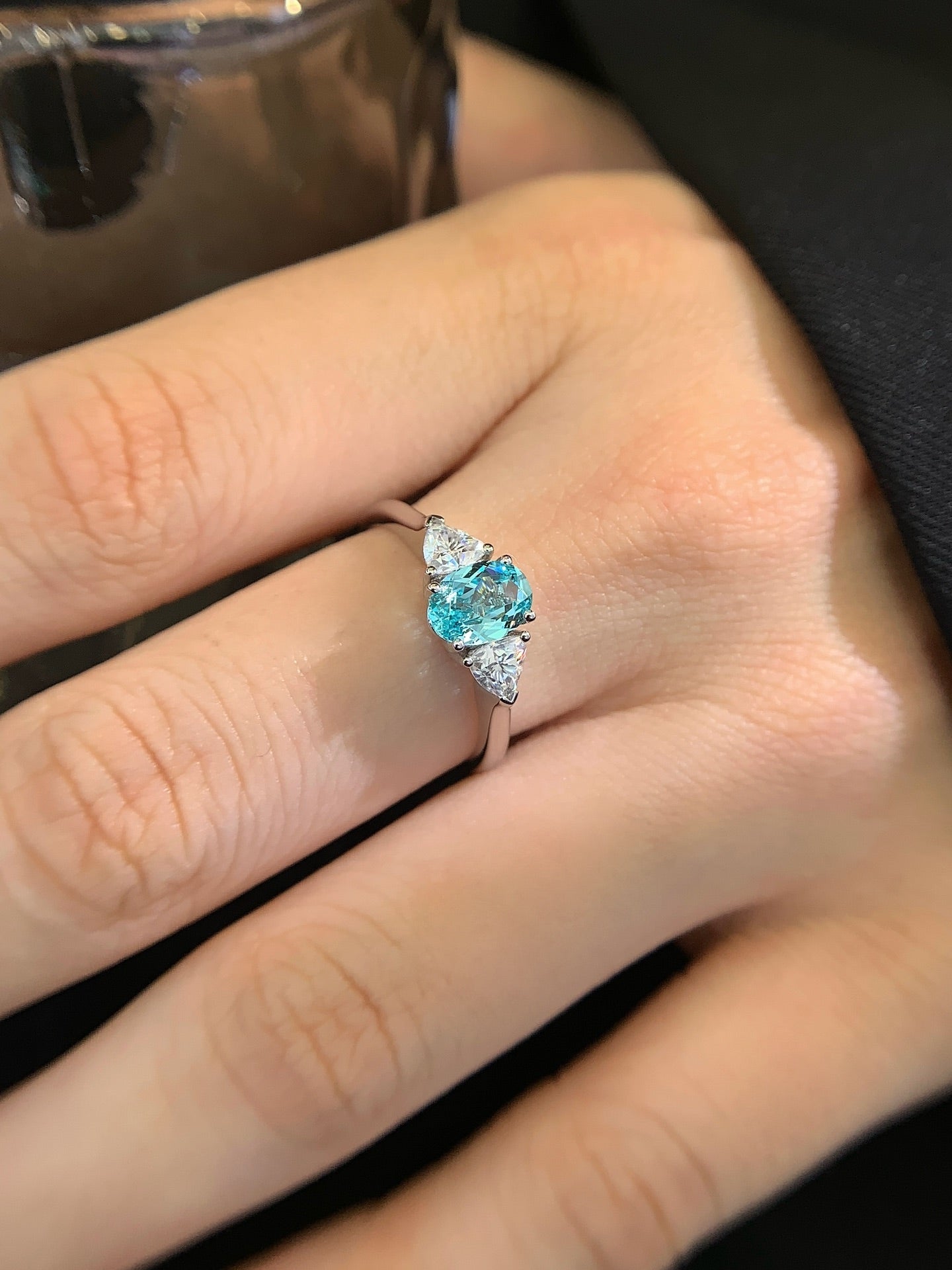 18k gold cultured paraiba ring