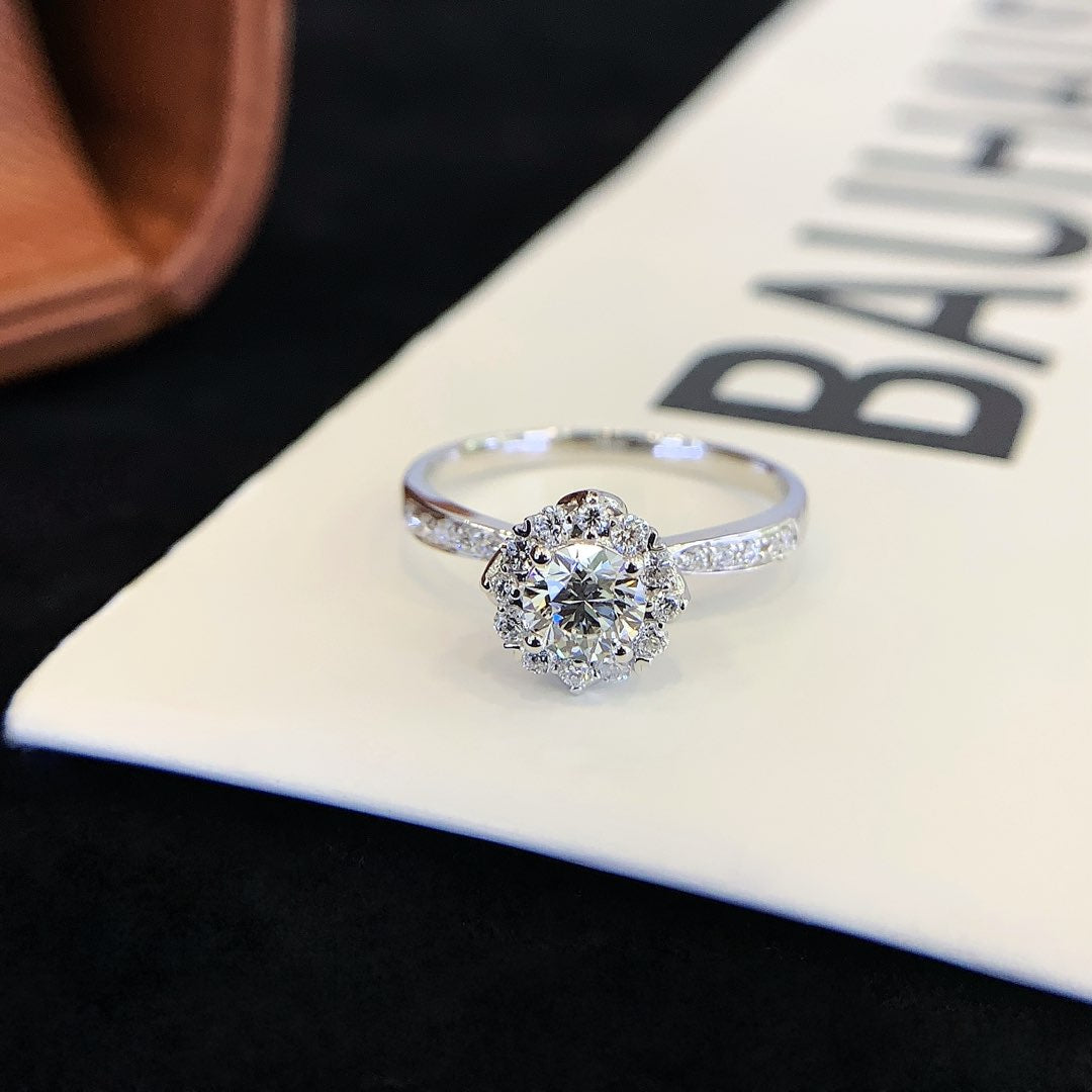0.53CT 18K Gold Cultured Diamond Ring