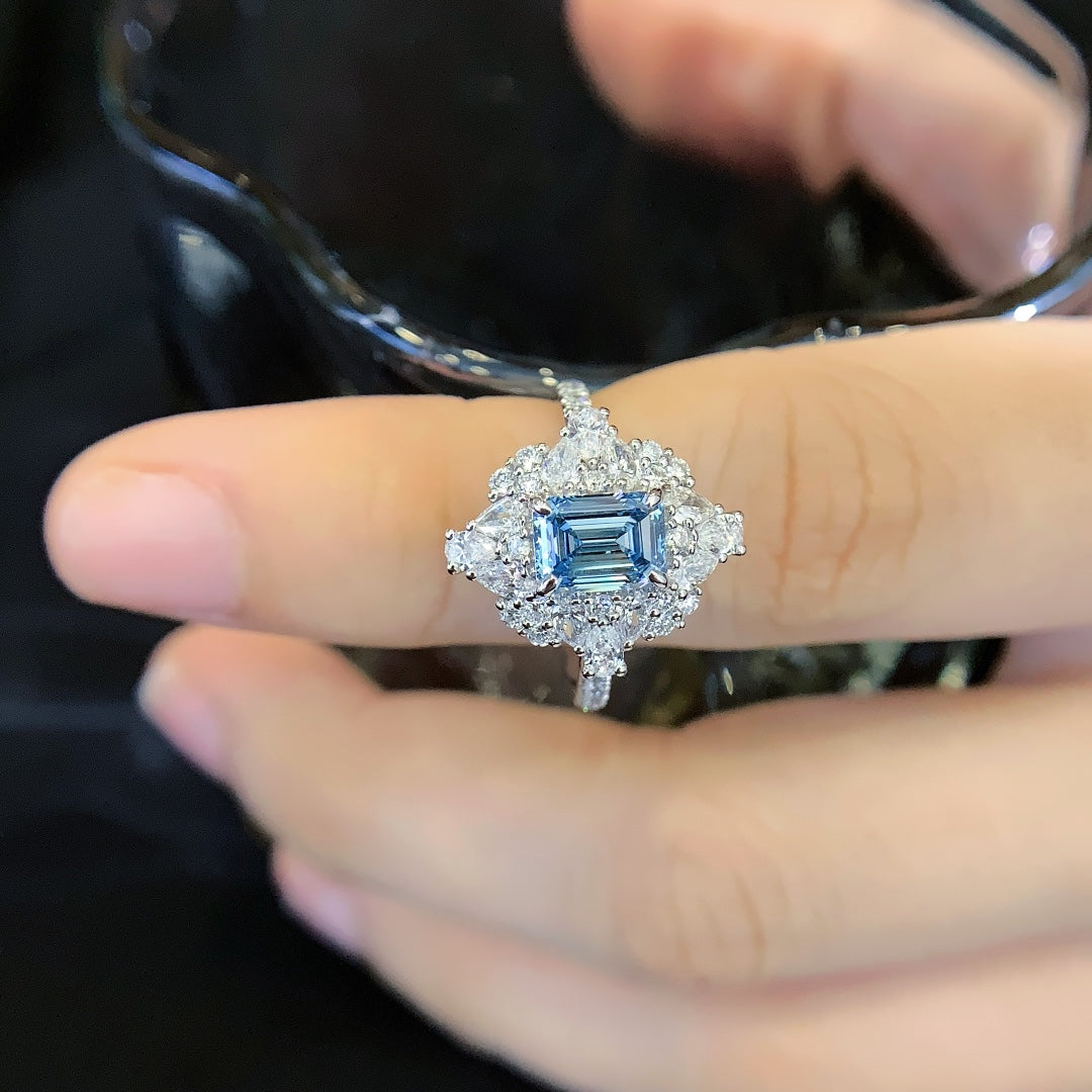 18K gold cultured blue diamond ring