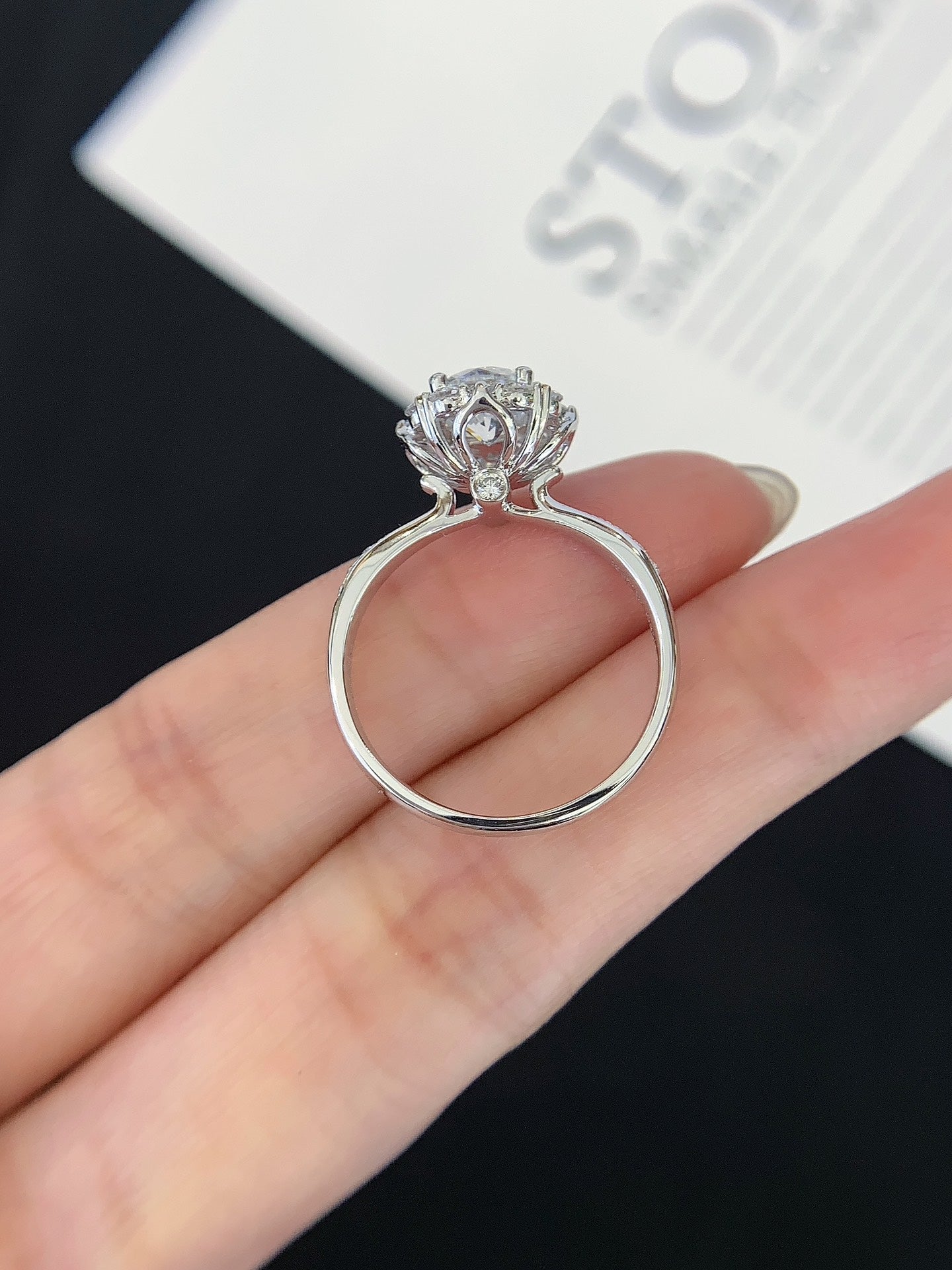1.06CT 18K Gold Cultured Diamond Ring