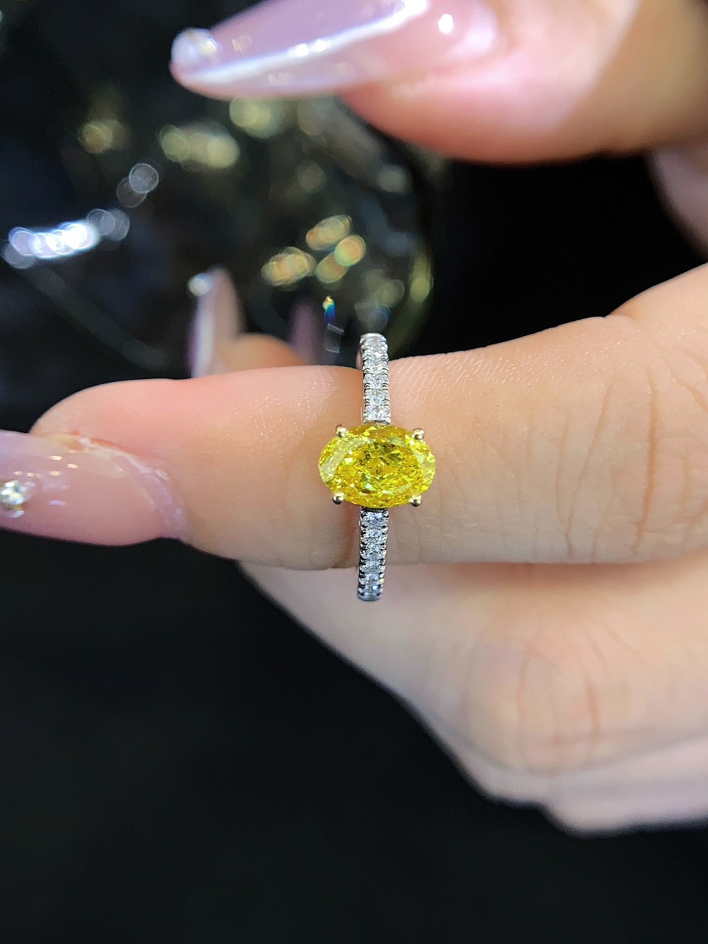18K gold cultured yellow diamond ring