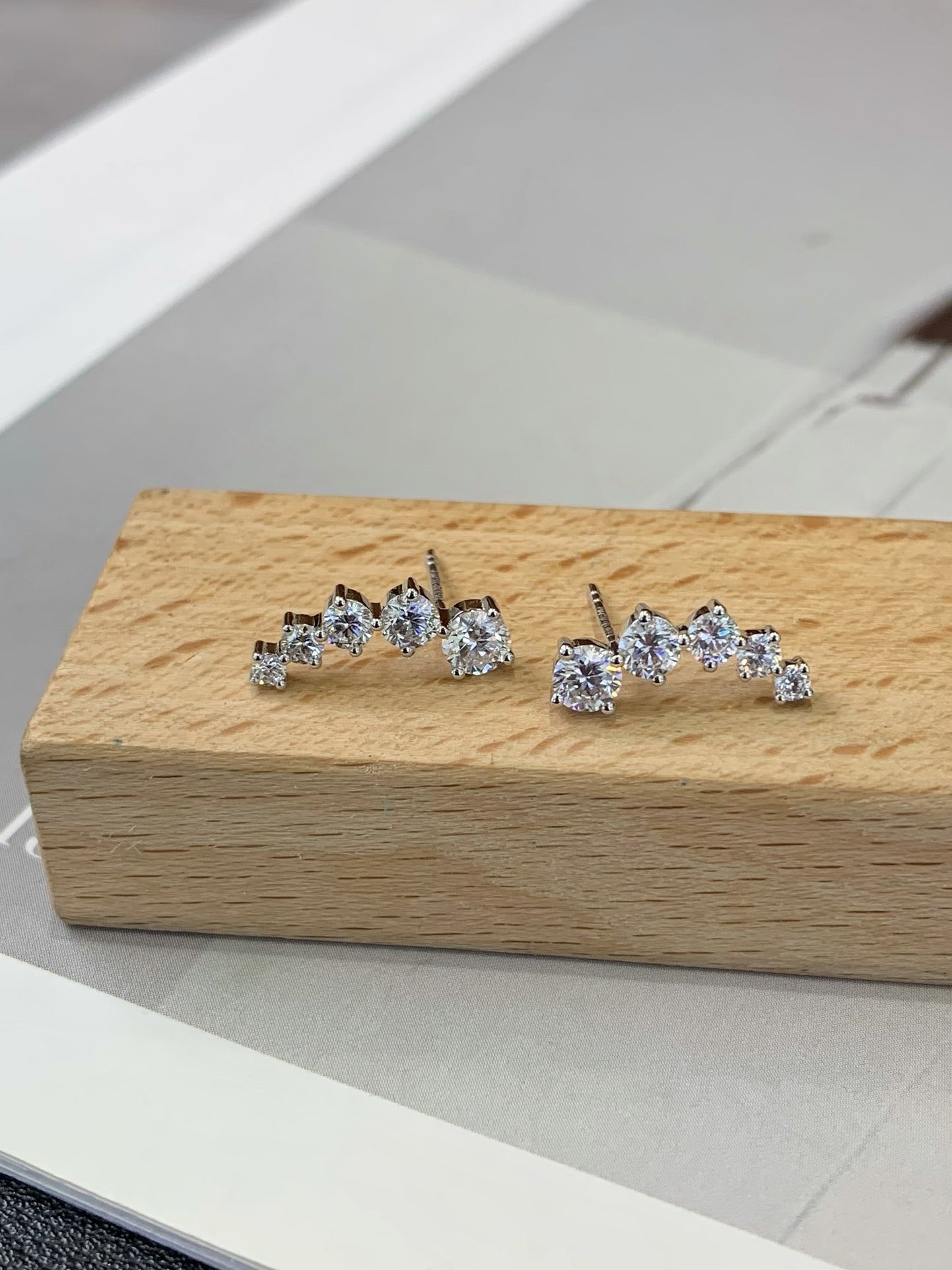 18k gold cultured diamond earrings