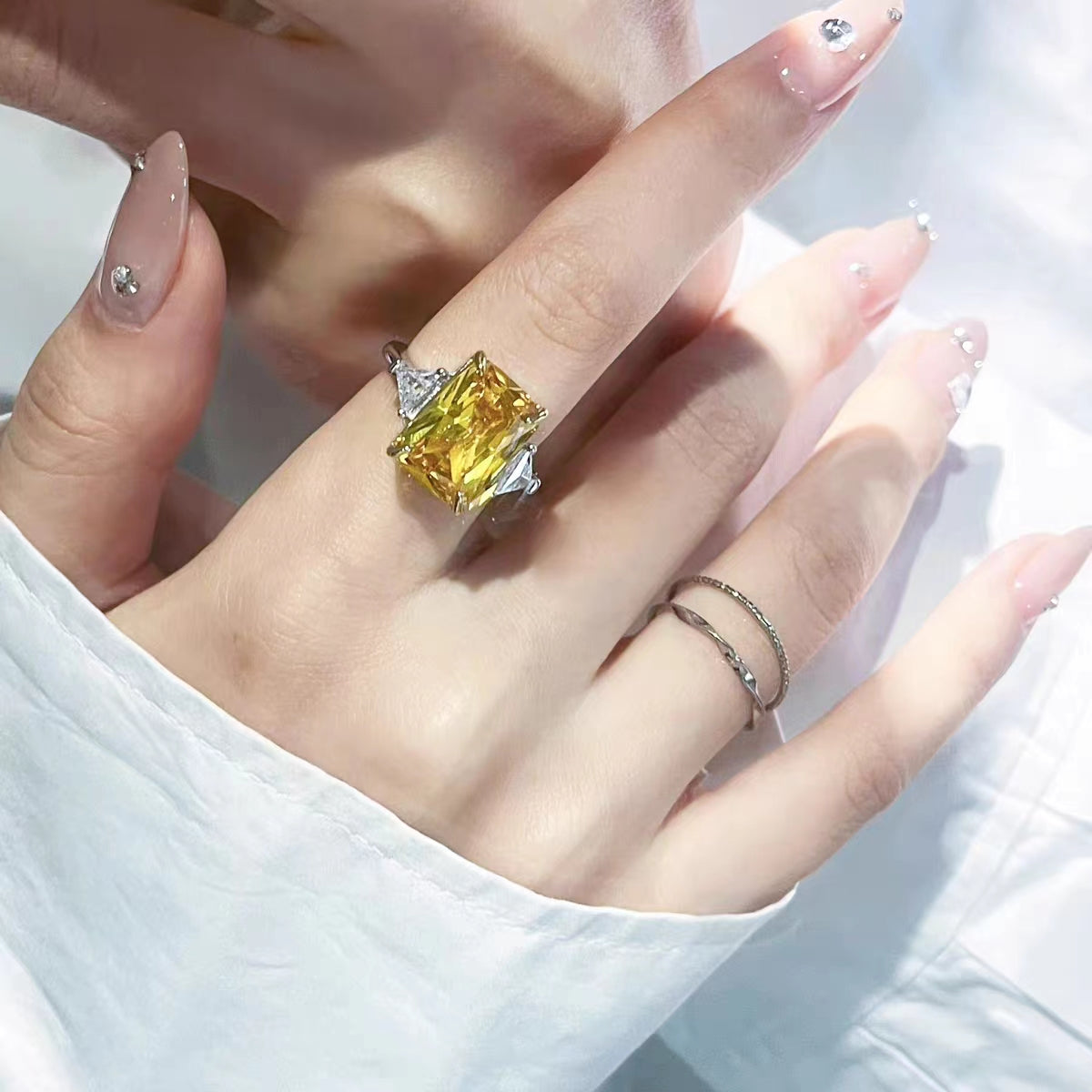 Sterling Silver Ring With Yellow Gemstones