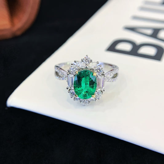 1.6 Carat Oval Green Gemstone Inlaid With Moissanite Ring