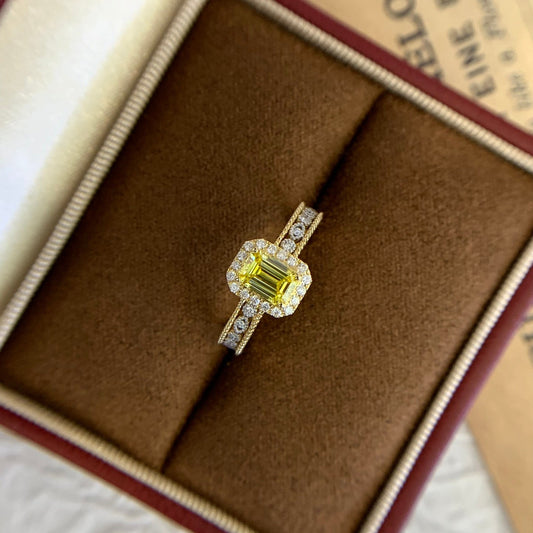 18K Gold Cultured Yellow Diamond Ring