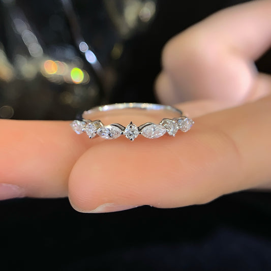 18K gold cultured diamond special-shaped ring