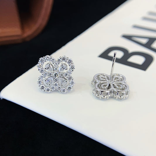18K gold cultured diamond four-leaf clover earrings