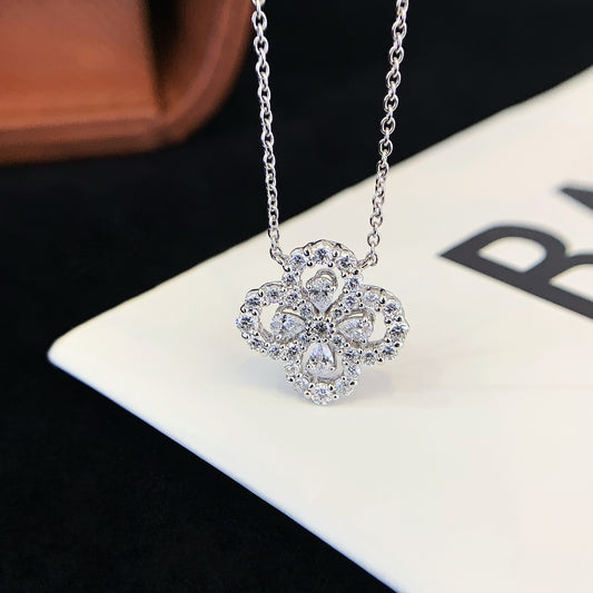 18K gold cultured diamond four-leaf clover necklace