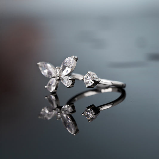High Carbon Diamond Butterfly Ring Opening Design Suitable for Multiple Sizes