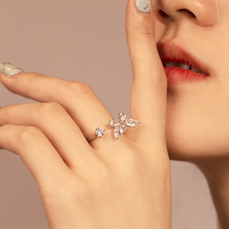 High Carbon Diamond Butterfly Ring Opening Design Suitable for Multiple Sizes
