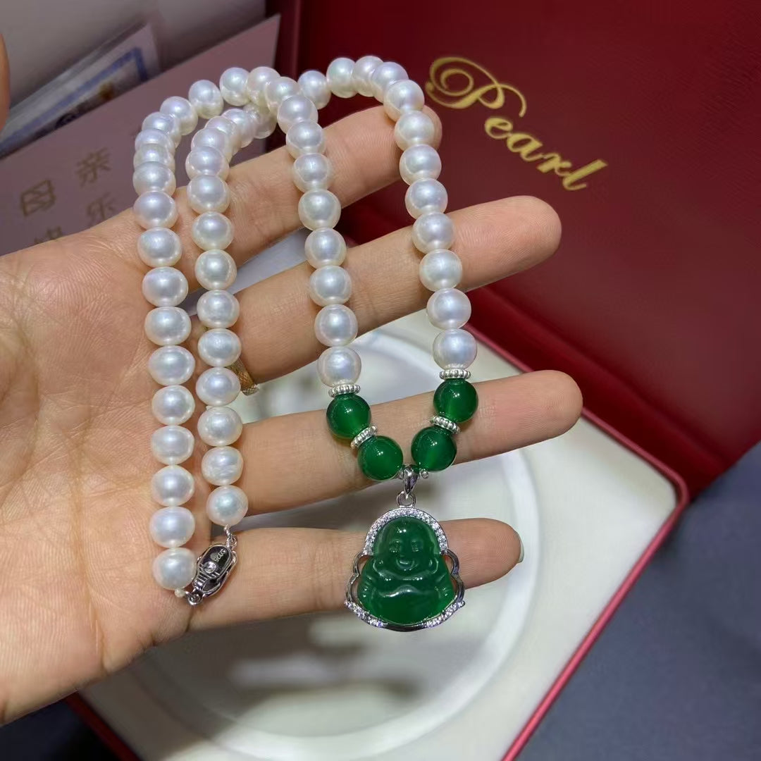 Natural freshwater pearls with gift box, certificate and greeting card