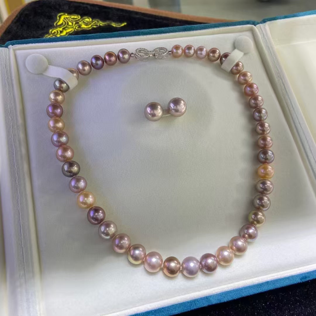 natural pearl necklace